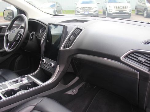 Certified 2022 Ford Edge SEL image 23