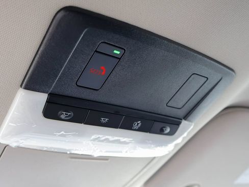 New 2026 Nissan Pathfinder SL FWD image 17