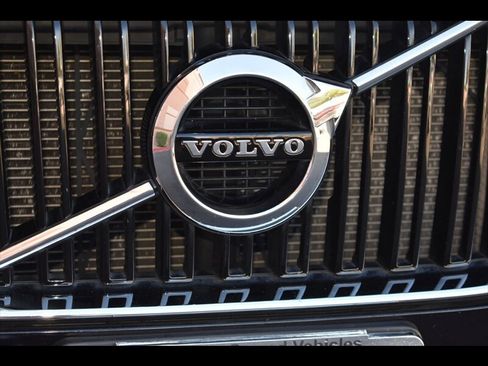 Used 2019 Volvo XC90 T6 Momentum image 48