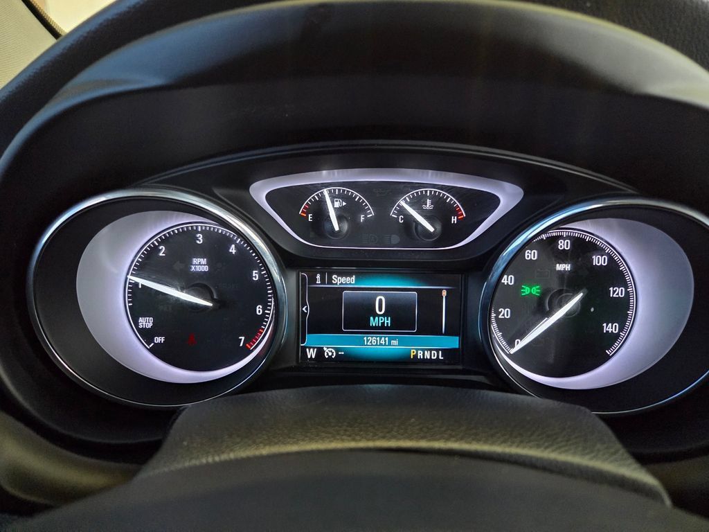 Used 2019 Buick Envision Essence FWD image 38