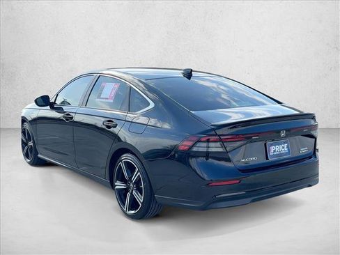 Used 2023 Honda Accord Sport image 8