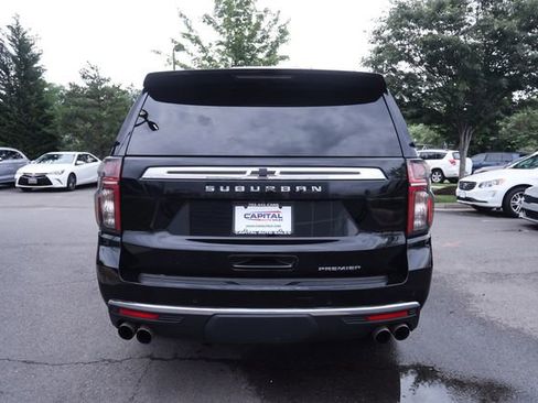 Used 2023 Chevrolet Suburban Premier AWD/4WD image 10
