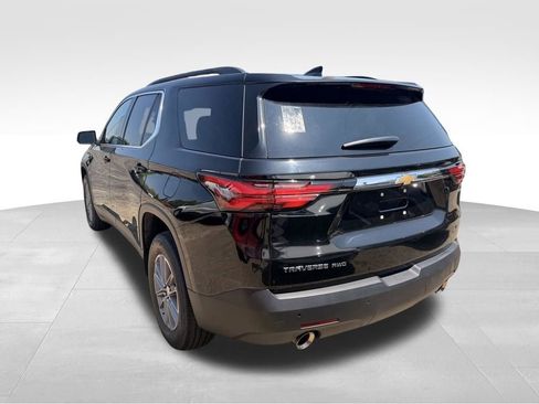 Used 2023 Chevrolet Traverse LT AWD/4WD image 6