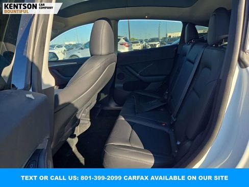 Used 2025 Tesla Model Y Long Range image 8