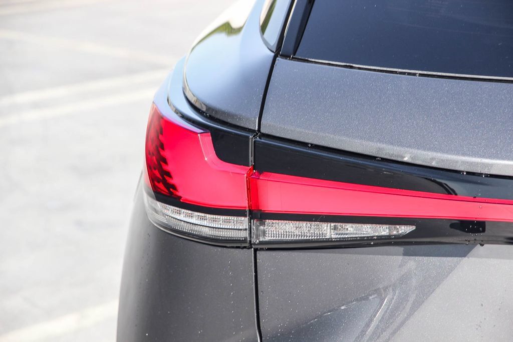 New 2026 Lexus RX 350 w/ Convenience Package AWD/4WD image 7