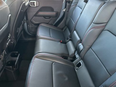 New 2026 Jeep Gladiator Rubicon AWD/4WD image 9