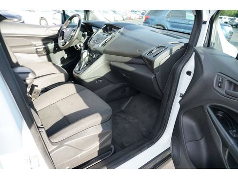 Used 2017 Ford Transit Connect XL image 26