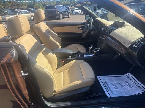 Used 2012 BMW 135i Convertible image 40