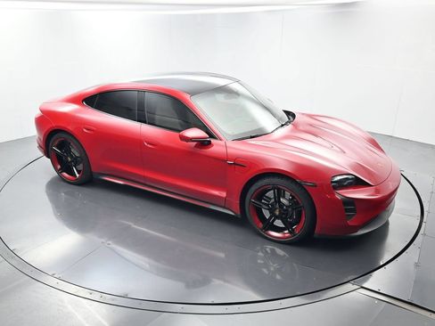 Certified 2022 Porsche Taycan 4S AWD/4WD image 39