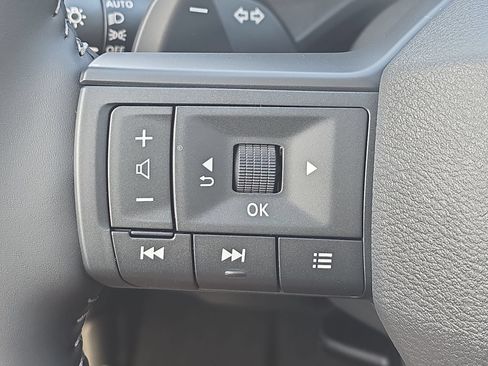 New 2026 Nissan Rogue Dark Armor AWD/4WD image 17