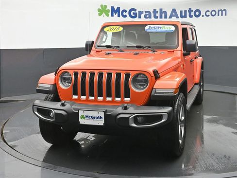 Used 2018 Jeep Wrangler Unlimited Sahara w/ Dual Top Group image 5