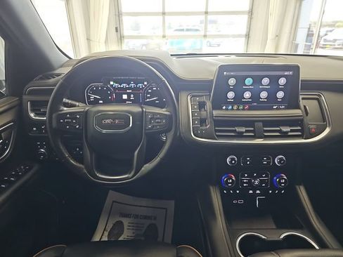 Used 2021 GMC Yukon XL AT4 w/ AT4 Premium Plus Package AWD/4WD image 13