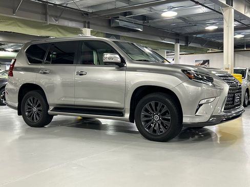 Used 2020 Lexus GX 460 Luxury w/ Luxury Sport Package AWD/4WD image 1