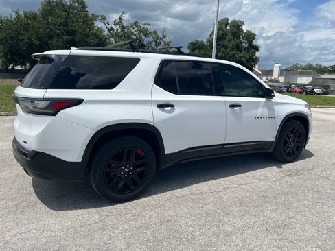 Used 2019 Chevrolet Traverse Premier w/ Redline Edition AWD/4WD image 3