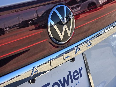 New 2026 Volkswagen Atlas SE image 7