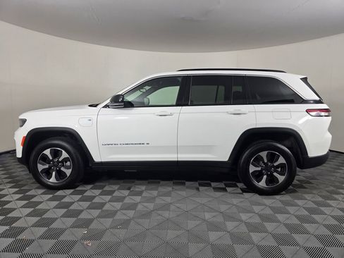Used 2024 Jeep Grand Cherokee Limited 4xe AWD/4WD image 6