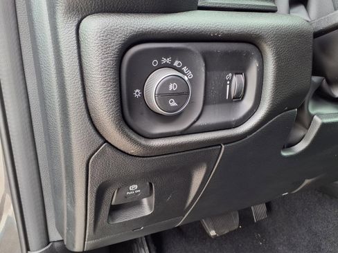 New 2026 RAM 1500 Express RWD image 12