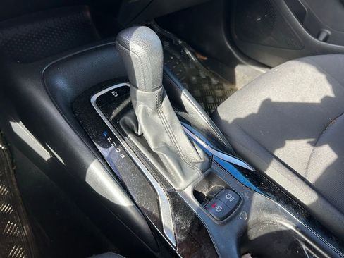 Used 2022 Toyota Corolla LE image 26