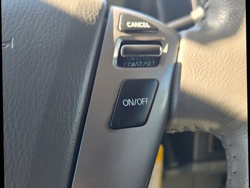 Used 2017 Nissan NV 3500 SL image 21