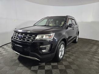 Used 2017 Ford Explorer XLT w/ Equipment Group 202A image 1