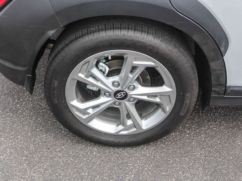 Certified 2023 Hyundai Kona SEL w/ Convenience Package FWD image 11