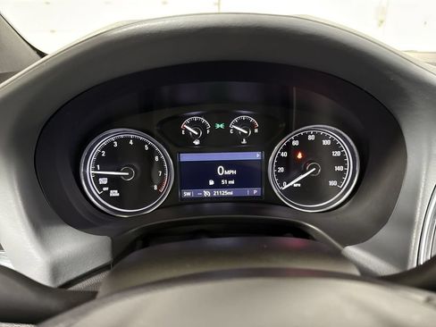 Used 2023 Buick Enclave Essence FWD image 12