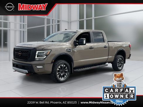 Used 2021 Nissan Titan PRO-4X w/ Off Road Protection Package AWD/4WD image 1