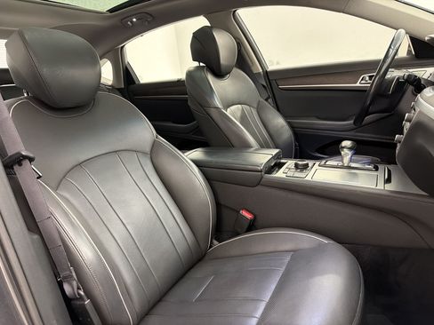 Used 2019 Genesis G80 3.8 w/ Ultimate Package 03 AWD/4WD image 29