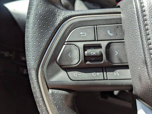 Used 2026 Toyota Tundra SR5 w/ SR5 Convenience Package AWD/4WD image 11