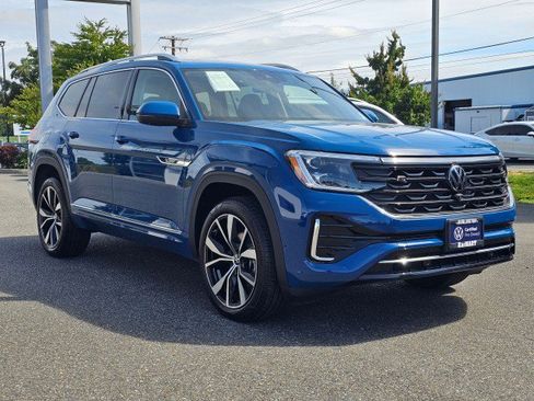 Certified 2026 Volkswagen Atlas SEL Premium R-Line AWD/4WD image 1