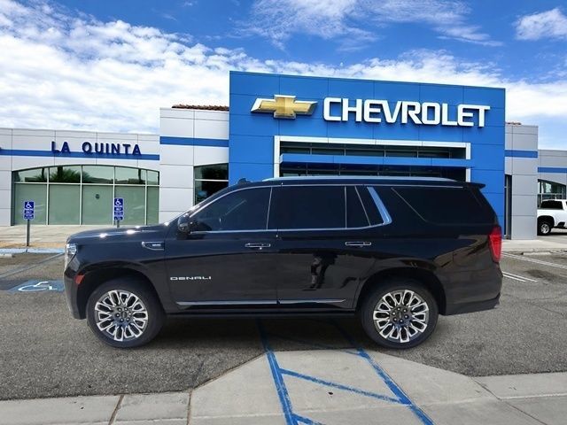 Used 2023 GMC Yukon Denali Ultimate AWD/4WD image 5