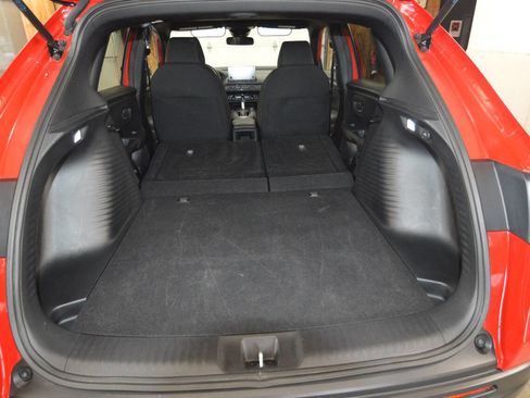 Used 2025 Honda HR-V Sport image 16