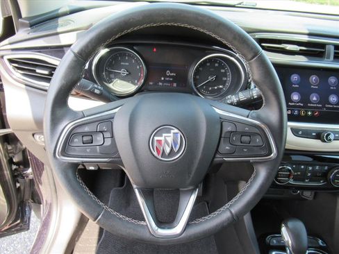 Used 2021 Buick Encore GX Select image 17