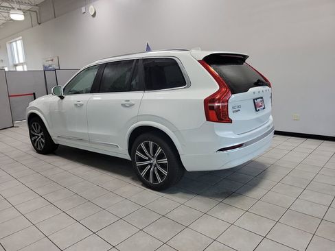 Used 2024 Volvo XC90 B6 Plus image 16