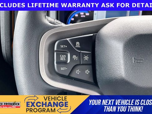 Used 2024 Ford Bronco Badlands image 15