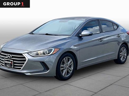 Used 2018 Hyundai Elantra SEL FWD image 1