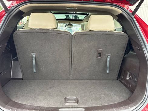 Used 2017 Hyundai Santa Fe Limited image 12