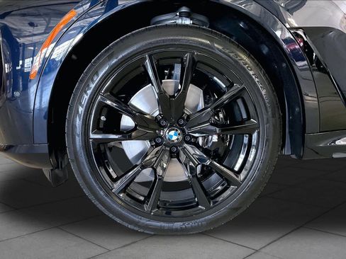 New 2027 BMW X7 xDrive40i w/ M Sport Package AWD/4WD image 10