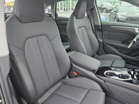 New 2026 Audi A6 Premium Plus AWD/4WD image 12