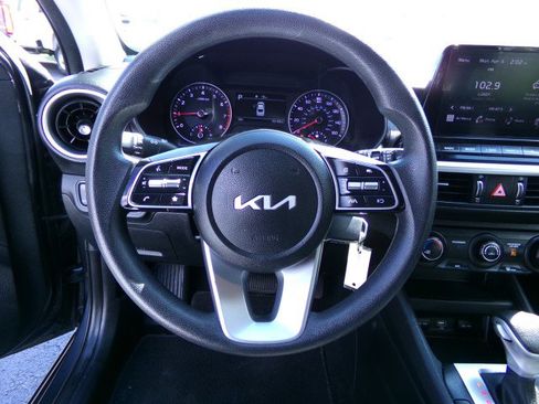 Used 2023 Kia Forte LXS image 22