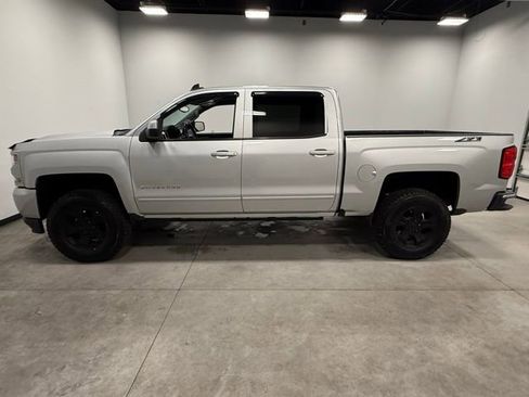 Used 2017 Chevrolet Silverado 1500 LT w/ All Star Edition image 8