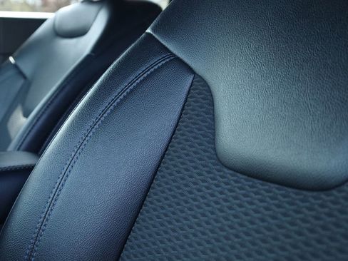 Used 2024 Jeep Compass Latitude image 22