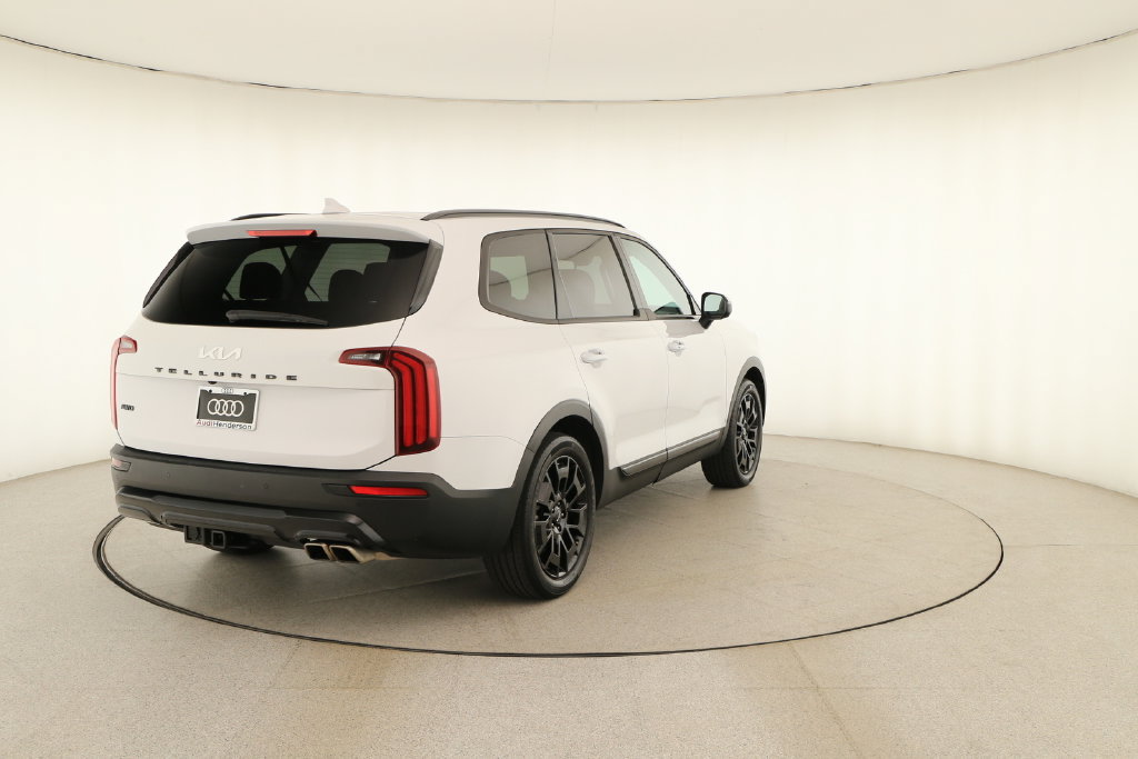 Used 2022 Kia Telluride EX w/ EX Premium Package AWD/4WD image 6
