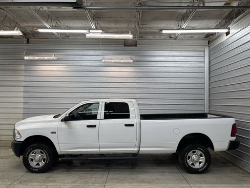 Used 2018 RAM 3500 Tradesman w/ Snow Chief Group image 8