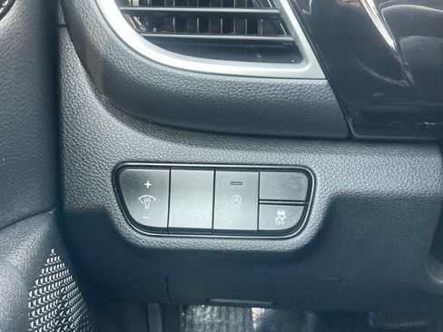 Used 2024 Kia Seltos S AWD/4WD image 20