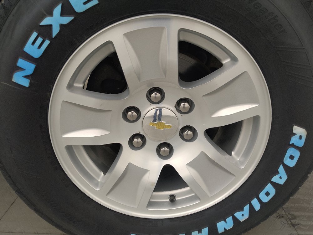 Used 2019 Chevrolet Silverado 1500 LT AWD/4WD image 31
