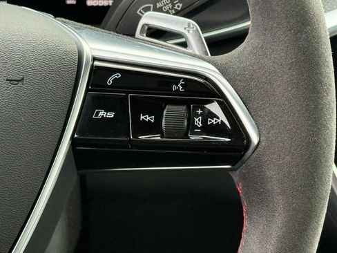 Used 2022 Audi RS 7 Sportback w/ Black Optic Package image 30