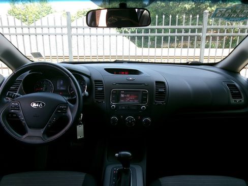 Used 2014 Kia Forte EX FWD image 15