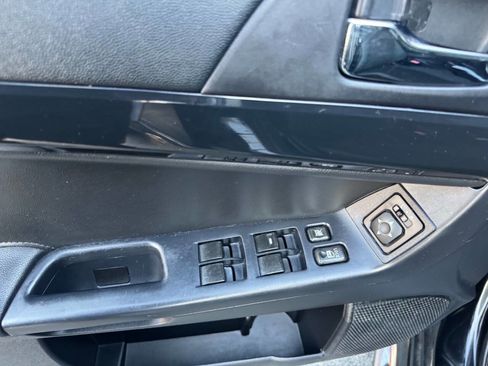 Used 2016 Mitsubishi Lancer ES image 7