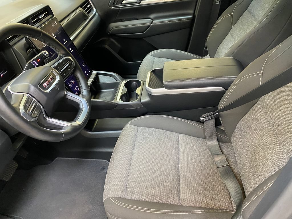 Used 2026 GMC Terrain Elevation AWD/4WD image 21